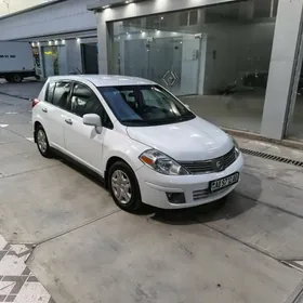 Nissan Versa 2010