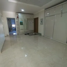 Gurtly 2017 1 etaj 3 kom