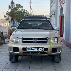 Nissan Pathfinder 2003