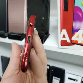 A 41 4/64 GB TP YAZGYLY