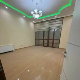 НЕФТЕГАЗ (ЮБИЛЕЙНАЯ)