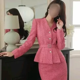 женский твидовый костюм 