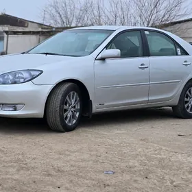 Toyota Camry 2005