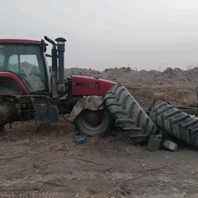 Case STX325 Accusteer 2007