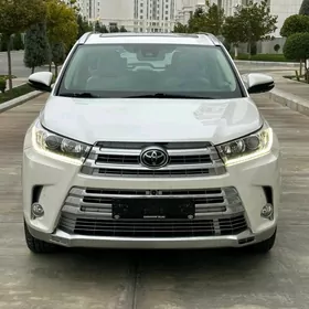 Toyota Highlander 2016