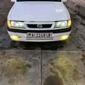 Opel Vectra 1991