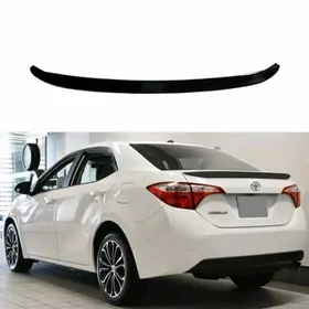 Corolla Spoiler Banan