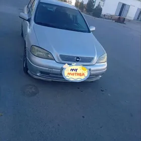 Opel Astra 2000