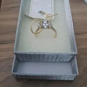 бриллиантовое кольцо