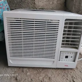 TCL okonny kondisioner