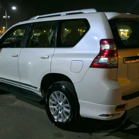 Toyota Land Cruiser Prado 2017