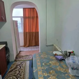 Arenda 4 mkr 1 komnat