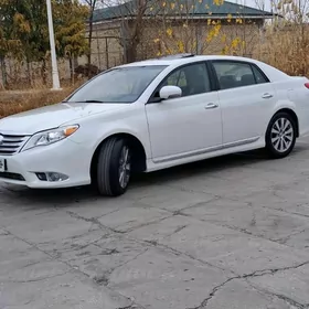 Toyota Avalon 2012