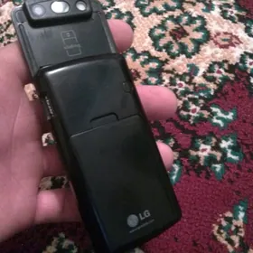 LG KG 800