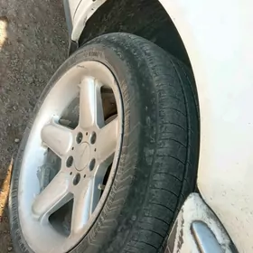 Bmw  Diska pakryşka 17 lik