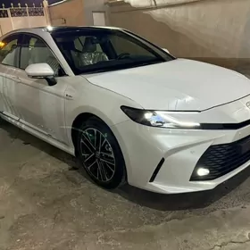 Toyota Camry 2026