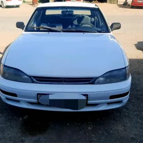 Toyota Camry 1992