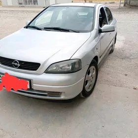 Opel Astra 2000