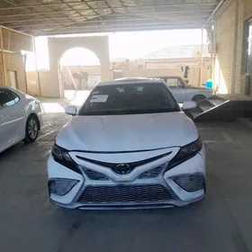 Toyota Camry 2023