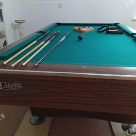 Bilyard,- бильярд