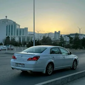 Toyota Avalon 2005