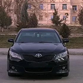 Toyota Camry 2010