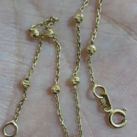 gyzyl yerewan braslet