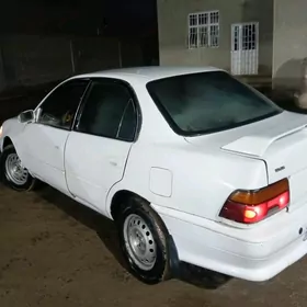 Toyota Corolla 1992