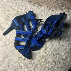 обувь для танцев