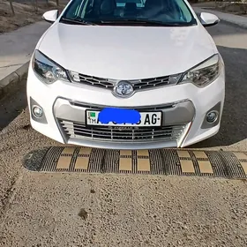 Toyota Corolla 2015