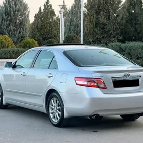 Toyota Camry 2010