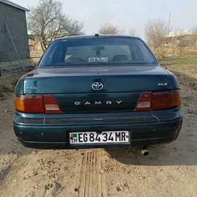 Toyota Camry 1996