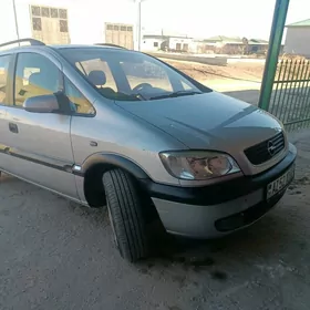 Opel Zafira 2002