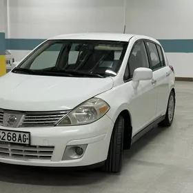Nissan Versa 2010