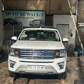 Ford Expedition 2021