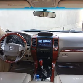 Toyota Land Cruiser Prado 2004