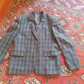 oglanlaryň kastýumy