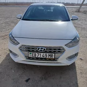 Hyundai Accent 2021