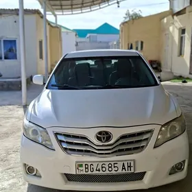 Toyota Camry 2010