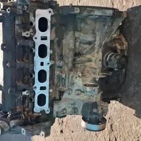 мотор nissan versa 1.8