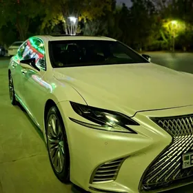 Lexus LS 500 2019