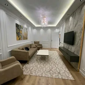 Eyesinden arenda jay aljak