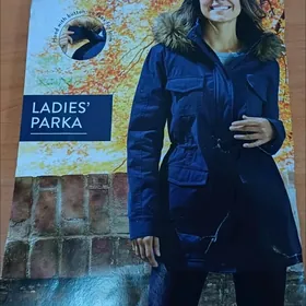 Новая женская куртка