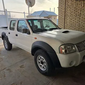 Nissan Navara 2011