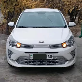 Kia Rio 2021