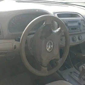 Toyota Camry 2003