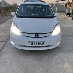Toyota Sienna 2008