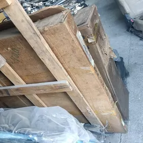 Nissan navara on labavoy