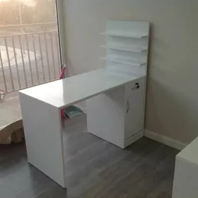 Salon ucin dyrnak stol