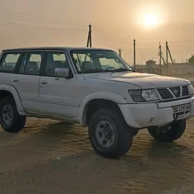 Nissan Patrol 2001